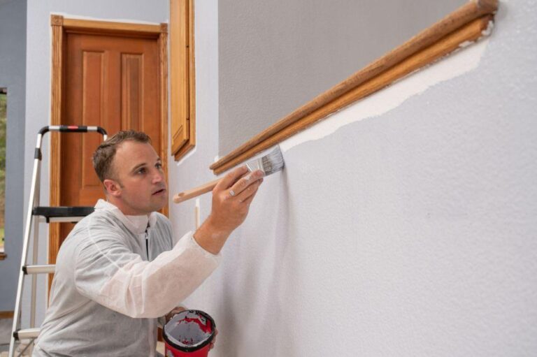 Professional painting services that bring life back to your home or office.
